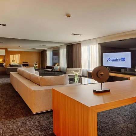 Radisson Blu Plaza Hotel Ljubljana-2
